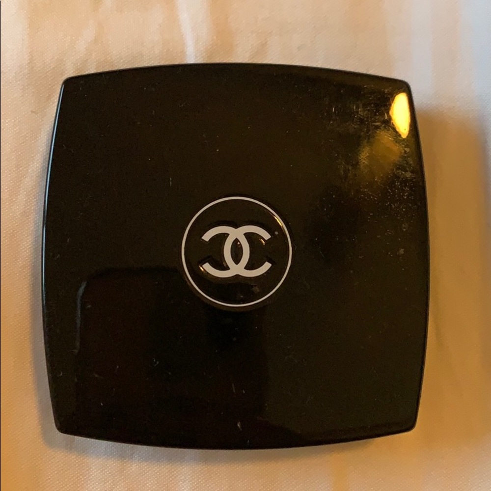 Chanel Powder Blush Mirror & brush included!